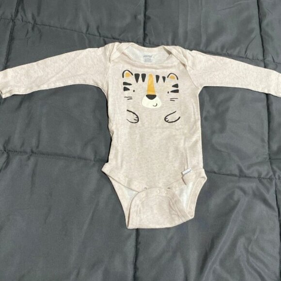 Gerber L/S Onesies - Picture 4 of 5